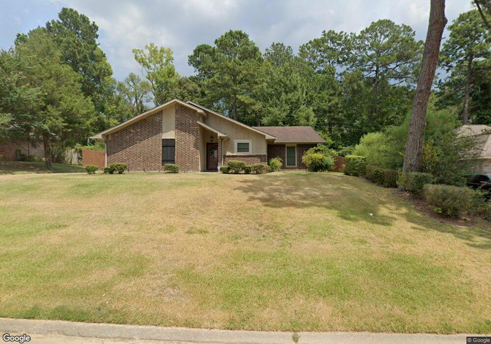 126 Wildwood Dr, Pineville, LA 71360 - photo 1