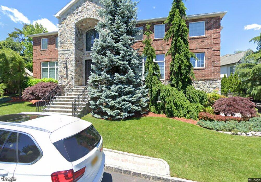 80 Utopia Ct, Staten Island, NY 10304 - photo 1