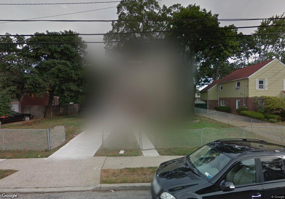 44 W Raymond Ave, Roosevelt, NY 11575 - photo 1