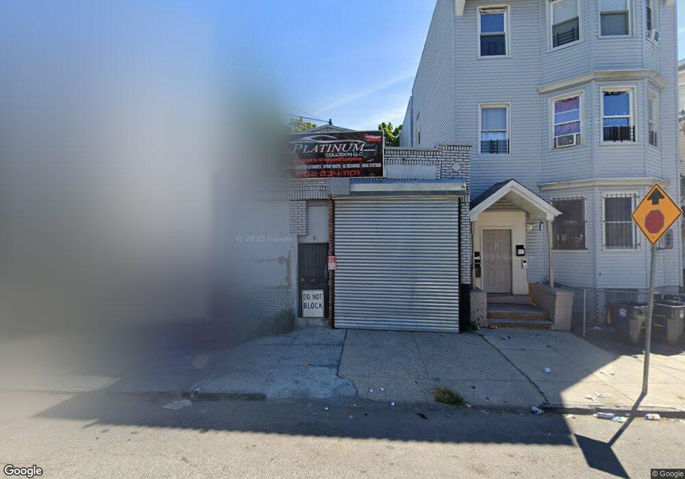 734 S 12th St, Newark, NJ 07103 - photo 1