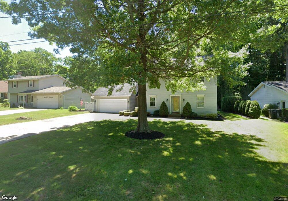 3443 Pond View Dr, Erie, PA 16506 - photo 1