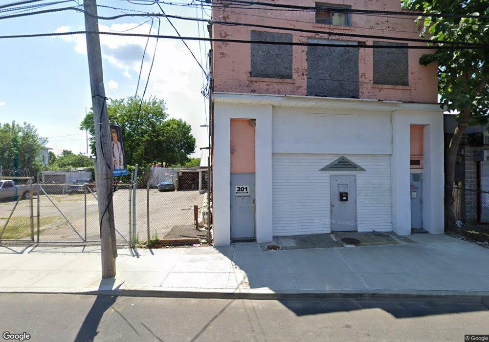 201 Railroad Ave, Bridgeport, CT 06604 - photo 1