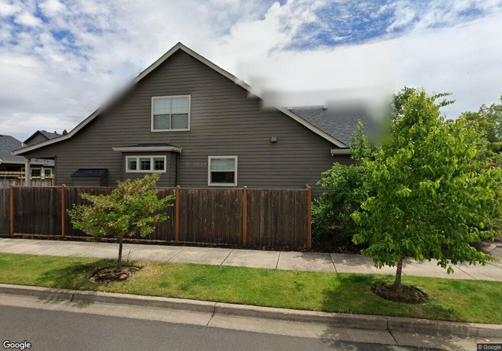 925 Lorella Ave, Eugene, OR 97401 - photo 1