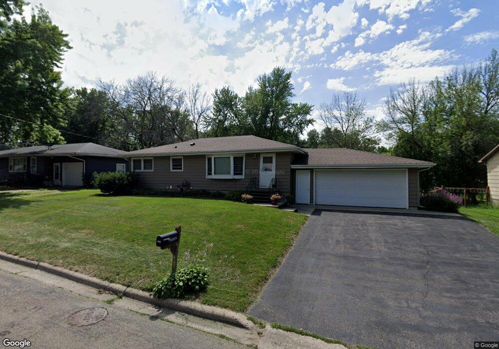 926 S 3rd Ave, Albert Lea, MN 56007 - photo 1
