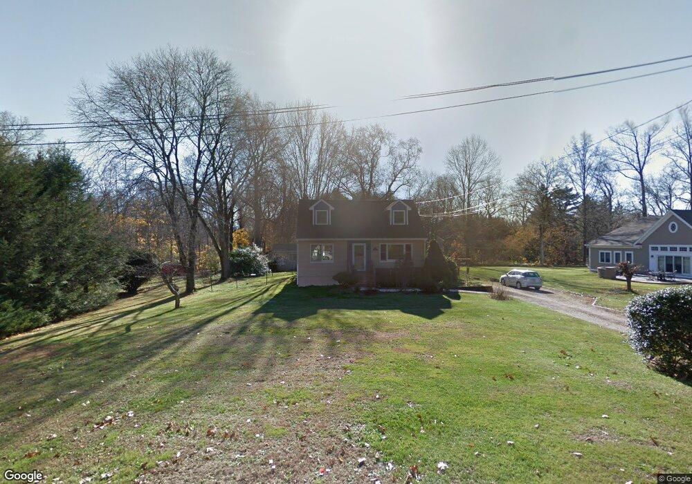 14 Lagana Ln, Norwalk, CT 06850 - photo 1