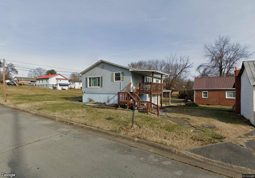 402 Earl St, Johnson City, TN 37601 - photo 1