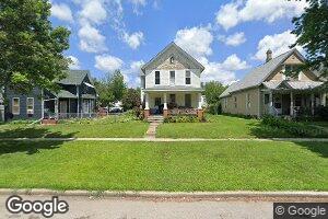 2030 W 5th St, Davenport, IA 52802