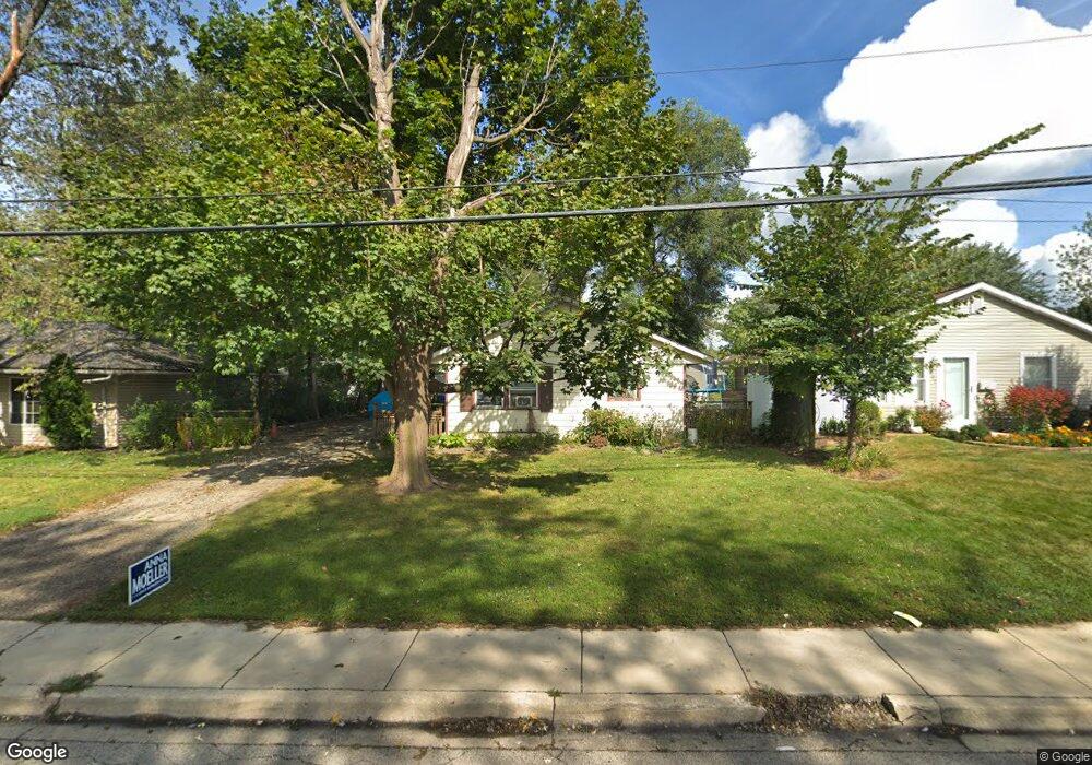 2604 Helm Rd, Carpentersville, IL 60110 - photo 1