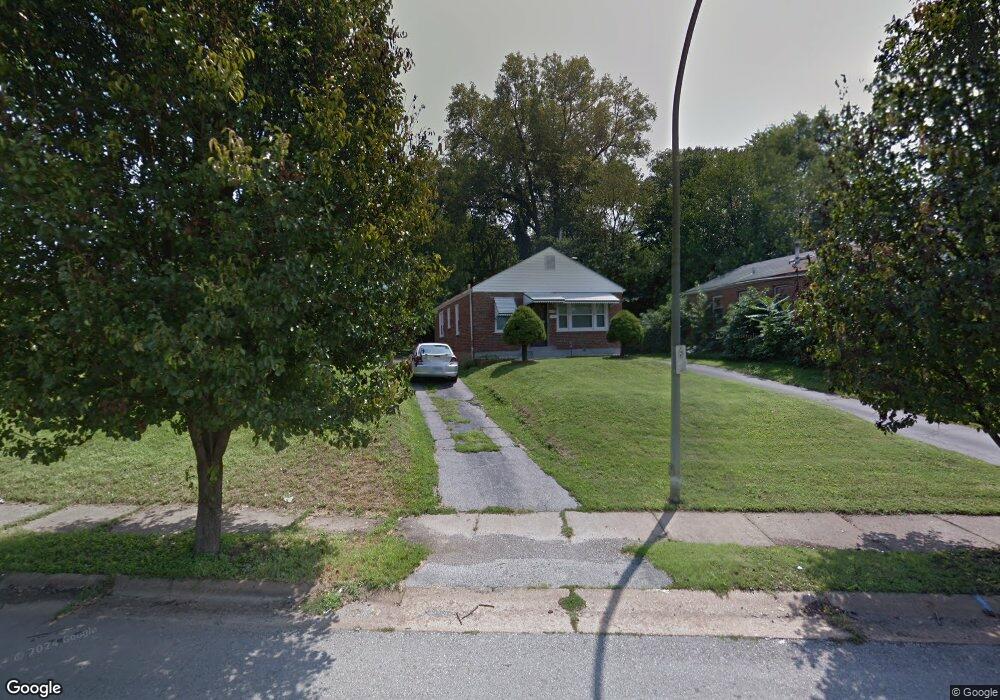 4330 N Taylor Ave, Saint Louis, MO 63115 - photo 1