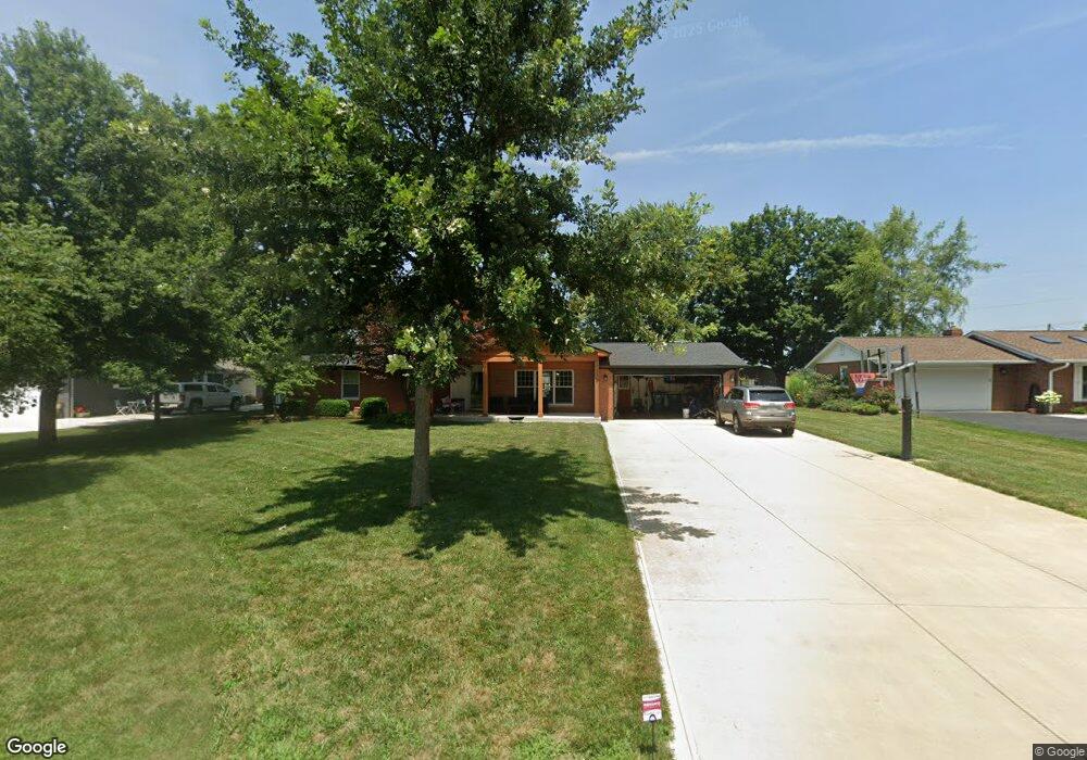 1230 Hillview Dr, Franklin, IN 46131 - photo 1