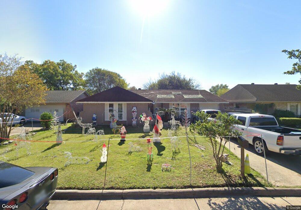 2115 Mosher Ln, Houston, TX 77088 - photo 1