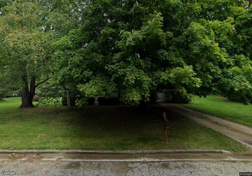 1073 Beech St, Lowell, MI 49331 - photo 1