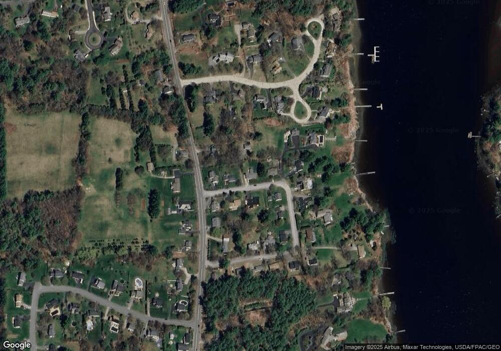 4 Roberts Rd, Dover, NH 03820 - photo 1