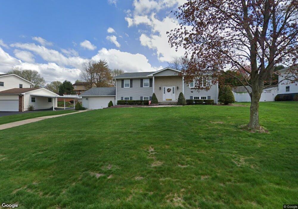 32 N Beech Rd, Wilkes Barre, PA 18705 - photo 1