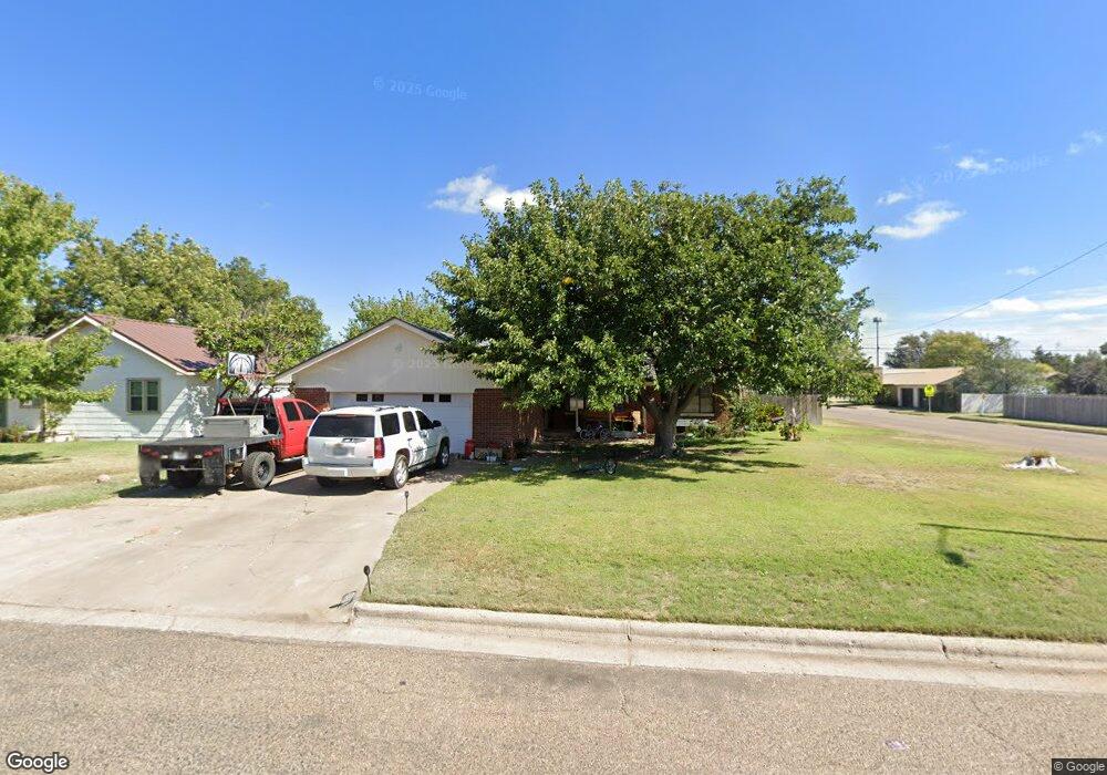 600 Cedar Ave, Dumas, TX 79029 - photo 1