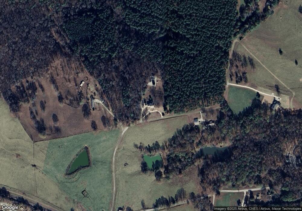 255 Porter Rd, Martin, GA 30557 - photo 1