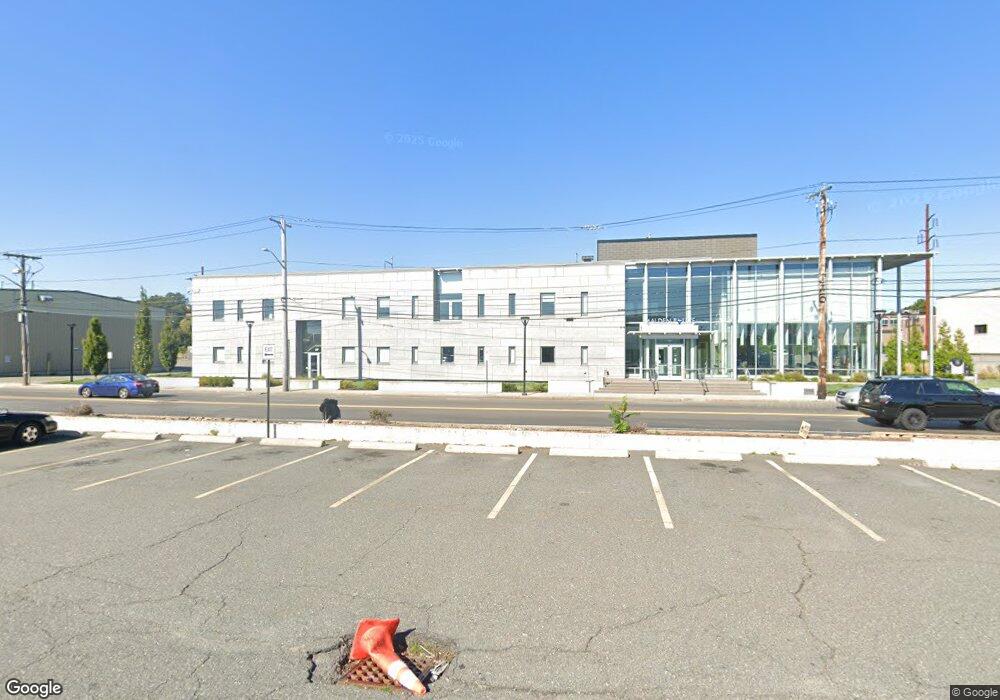 800 Eastern Ave, Malden, MA 02148 - photo 1