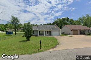 1014 S Baker Blvd, Carthage, MO 64836