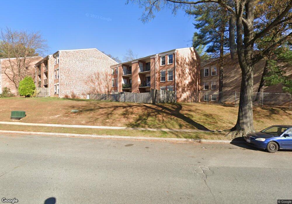 856 Quince Orchard Blvd unit 102, Gaithersburg, MD 20878 - photo 1