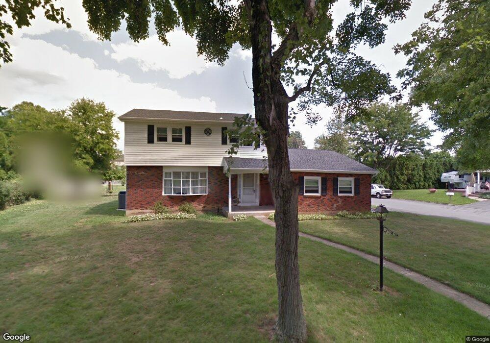 1347 Butternut Ln, Macungie, PA 18062 - photo 1