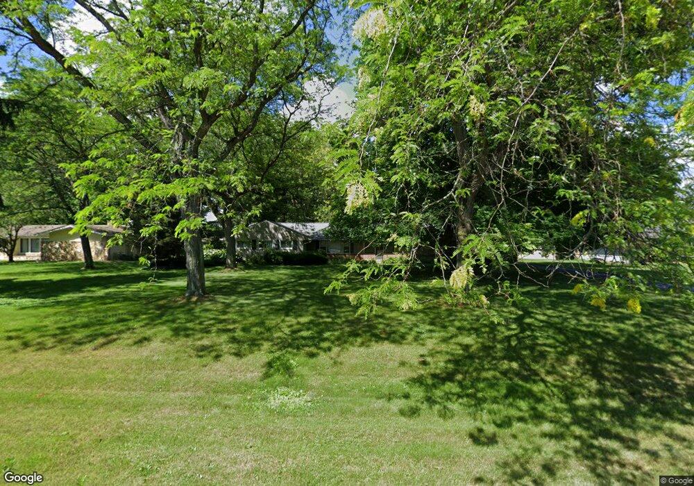 4632 Wingate Rd, Columbus, OH 43232 - photo 1