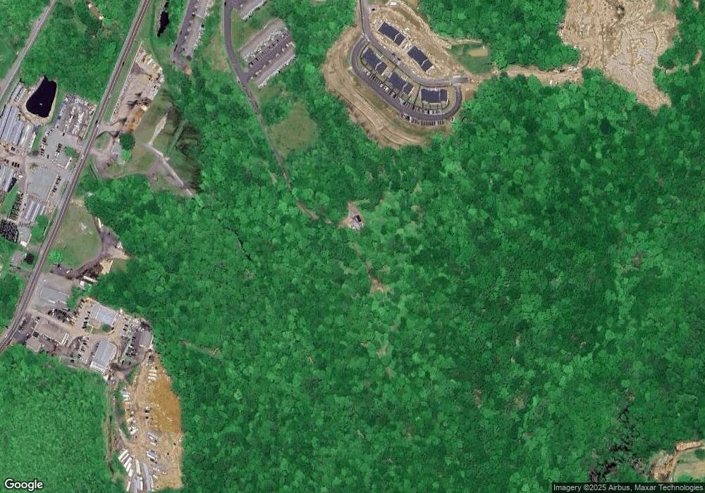 503 Lake Vista Dr unit 503, East Hampton, CT 06424 - photo 1