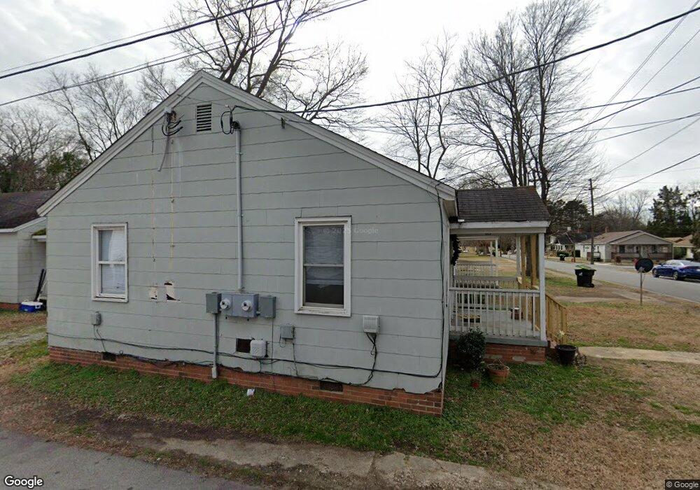 302 Meadow Ln, Weldon, NC 27890 - photo 1