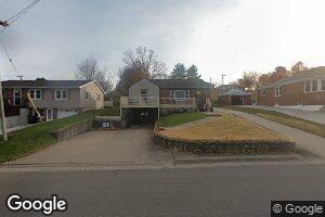 21 W School St, Preston, IA 52069