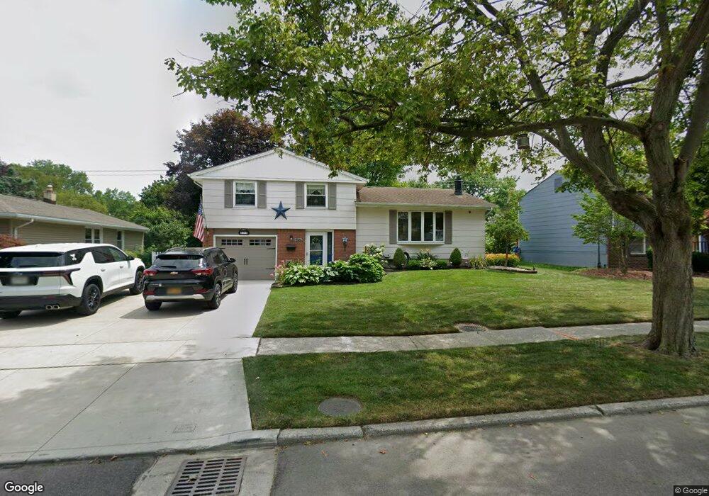 879 Sun Valley Dr, North Tonawanda, NY 14120 - photo 1