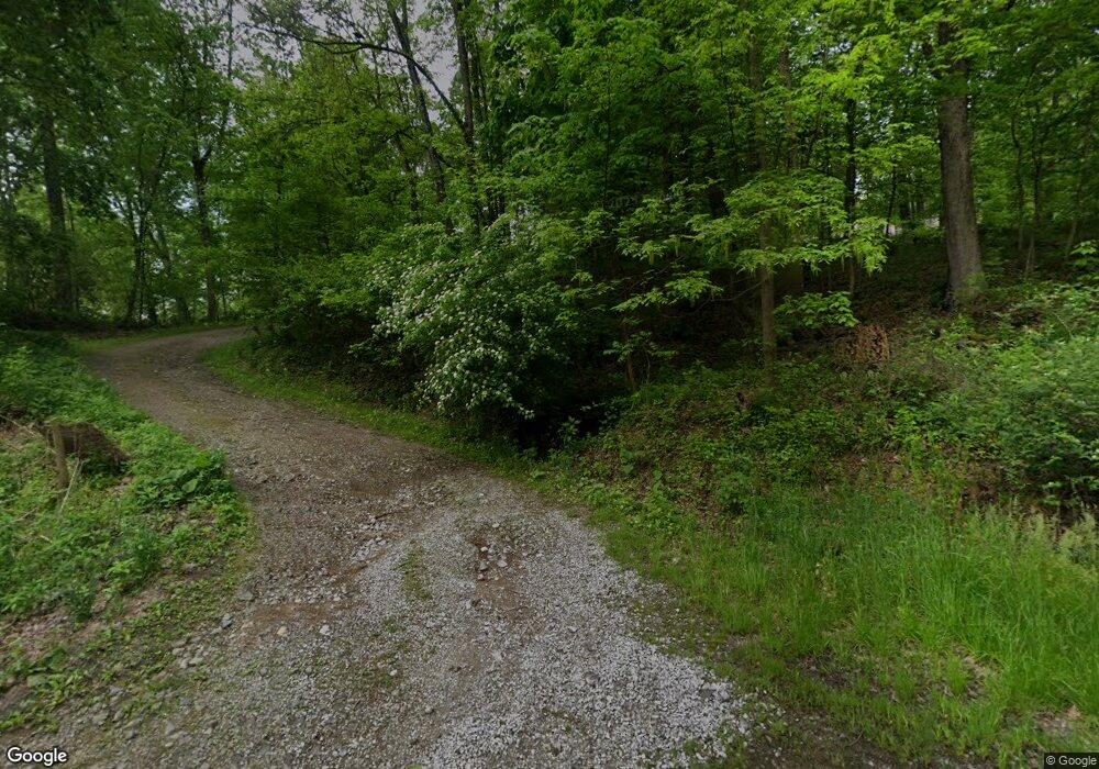 226 Sugar Run Rd, Eighty Four, PA 15330 - photo 1