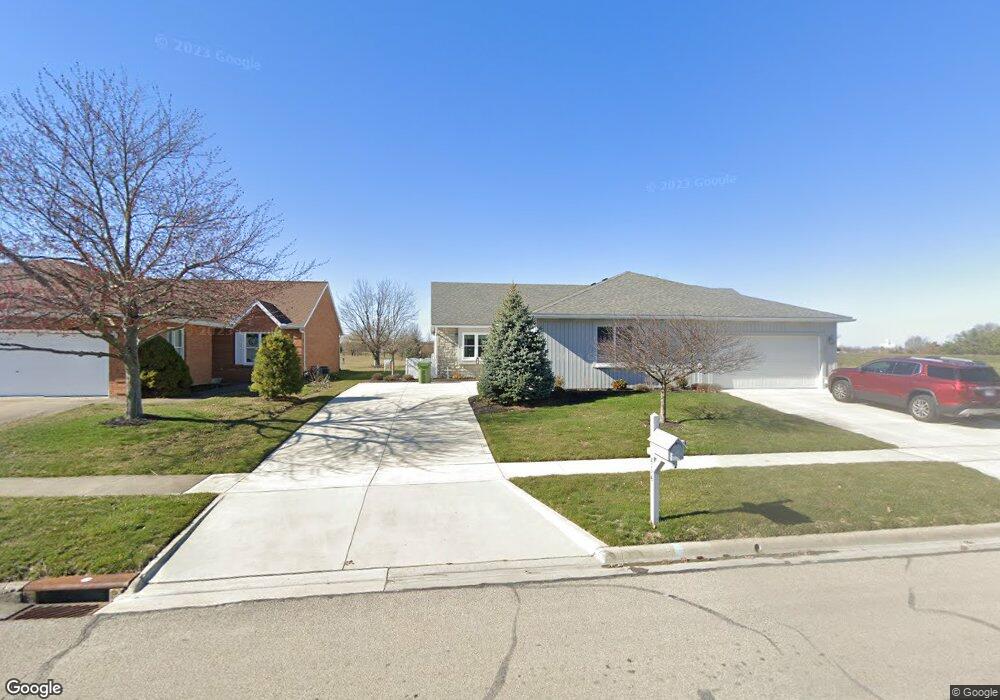 414 Timberview Dr, Marysville, OH 43040 - photo 1