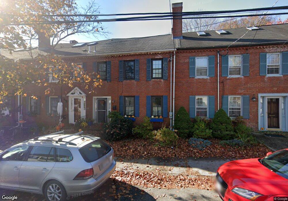 25 Munroe St unit 25, Newburyport, MA 01950 - photo 1