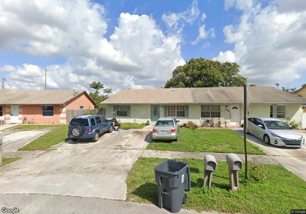 4996 Pimlico Ct, West Palm Beach, FL 33415 - photo 1