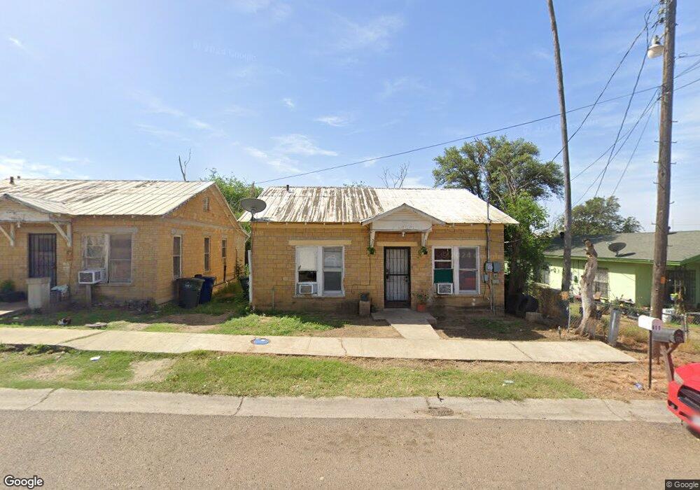 611 Laredo St, Laredo, TX 78040 - photo 1