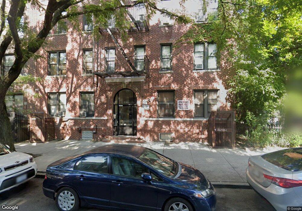 25-62 41st St unit A4, Astoria, NY 11103 - photo 1