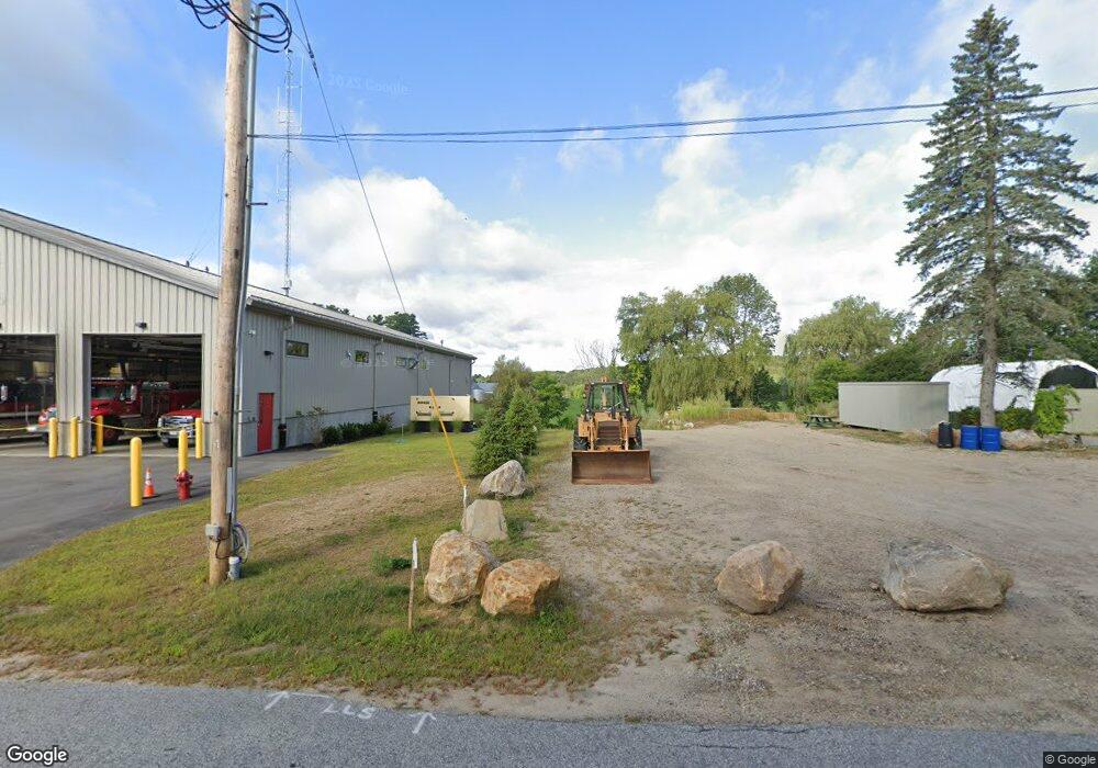 10 Locust Hill Rd, Limerick, ME 04048 - photo 1