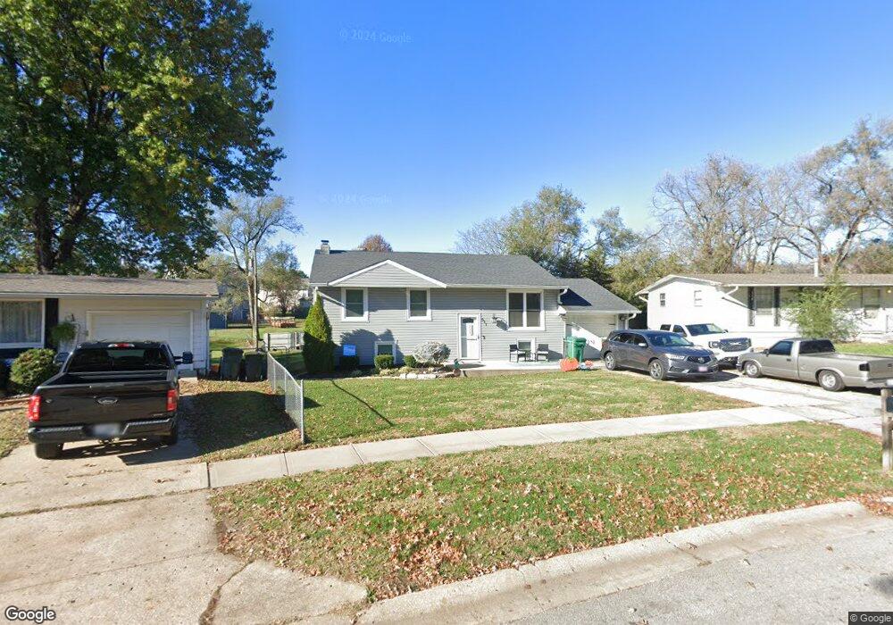 511 Fairlane St, Lansing, KS 66043 - photo 1