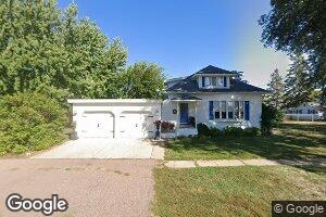 1705 Pine St, Tyndall, SD 57066