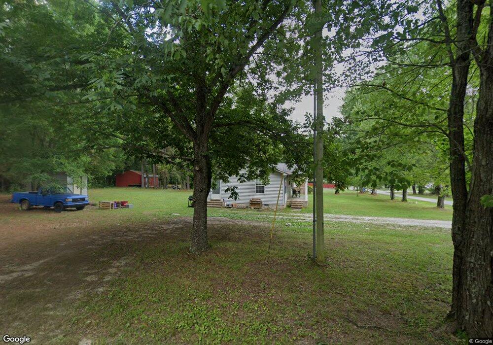 1402 Oakdale St, Manchester, TN 37355 - photo 1