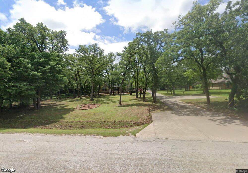 1010 Barry Ln, Cleburne, TX 76031 - photo 1