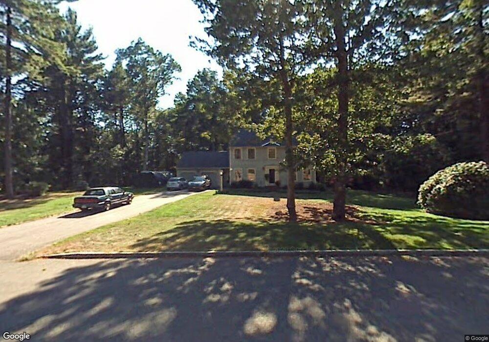 4 Squirrel Run Rd, Plaistow, NH 03865 - photo 1