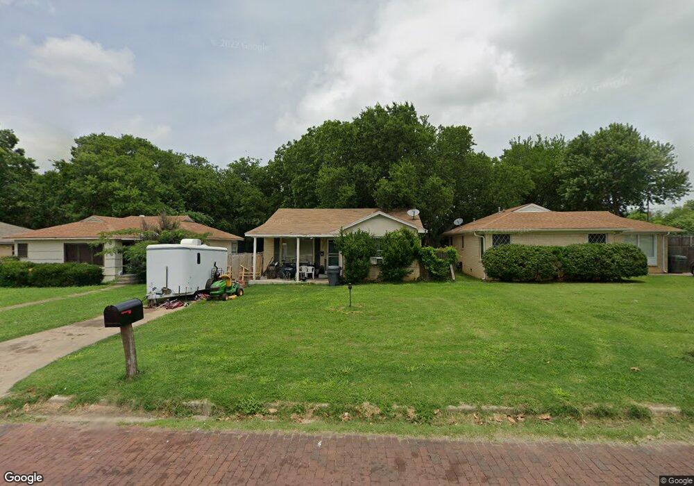 1211 3rd Ave SW, Ardmore, OK 73401 - photo 1