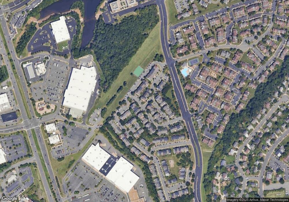 7458 Langholm Way, Manassas, VA 20109 - photo 1