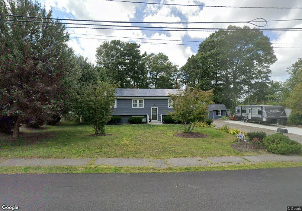 86 Suffolk St, Whitman, MA 02382 - photo 1