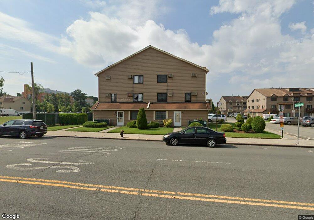 189A Lamped Loop unit 40, Staten Island, NY 10314 - photo 1