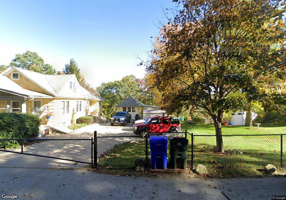 157 Oak Hill Ave, Manchester, NH 03104 - photo 1