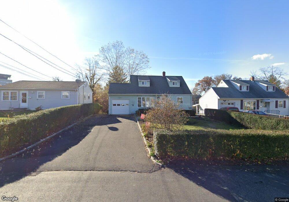 9 6th St, Danbury, CT 06810 - photo 1