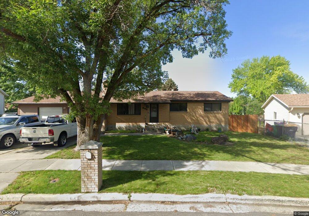 866 E Gladiator Way, Sandy, UT 84094 - photo 1