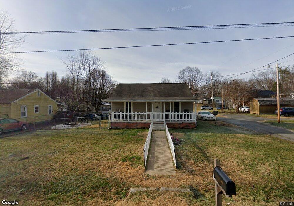 403 Iron St, Johnson City, TN 37601 - photo 1