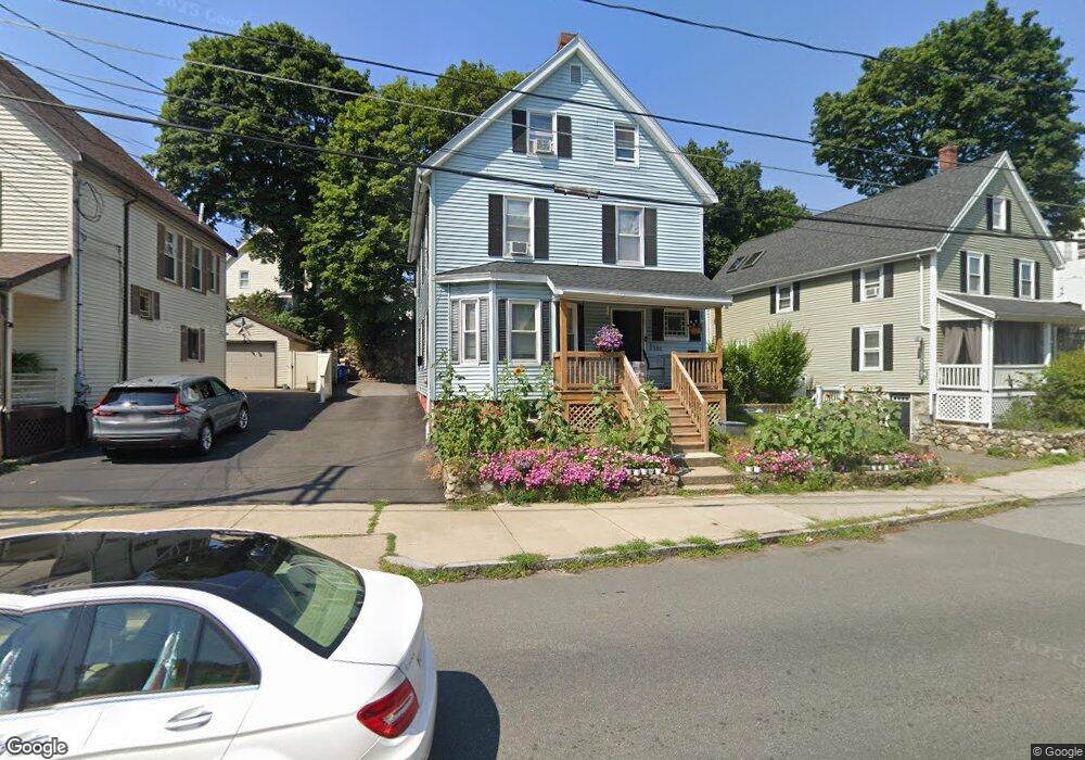 132 Vernon St unit 1, Wakefield, MA 01880 - photo 1